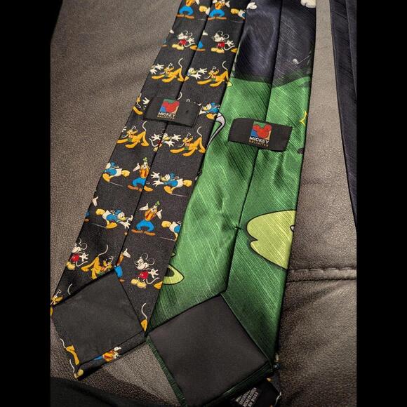 Set Of 2 Vintage Mickey Unlimited Ties/Mickey Mouse/Goofy/Disney/Silk/Polyester - Picture 2 of 4